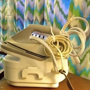 Vintage Beige Iron
